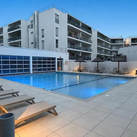 T3 Bord De Piscine Terrasse 6 Pers *