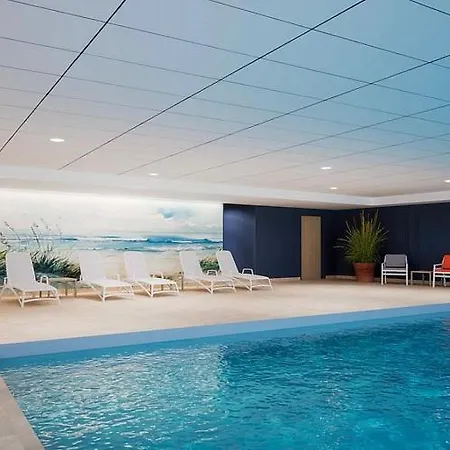 T3 Bord De Piscine Terrasse 6 Pers