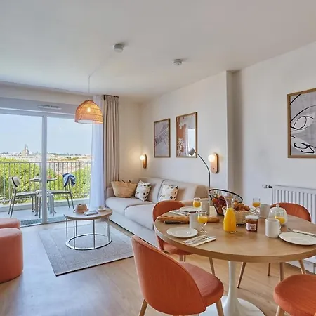 T3 Bord De Piscine Terrasse 6 Pers Apartment Royan